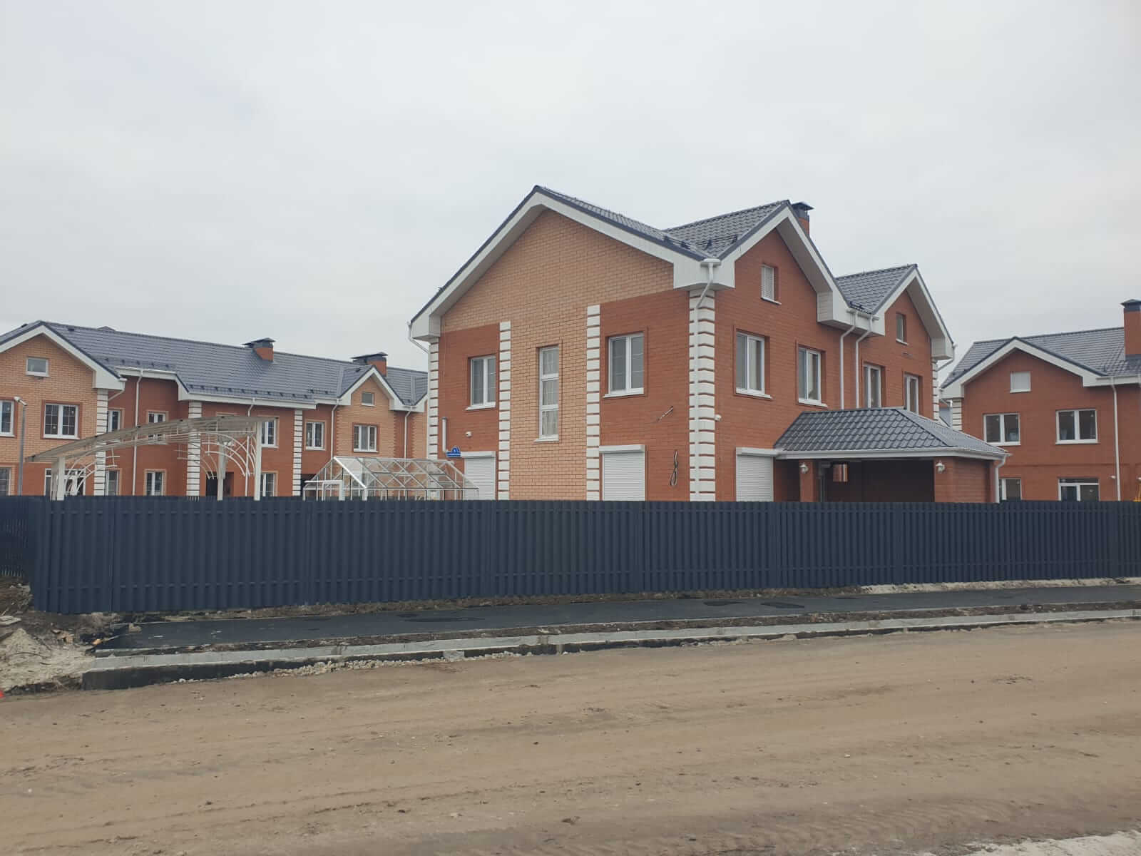 Забор из штакетника 230м Серый Графит фото3 в Ульяновске