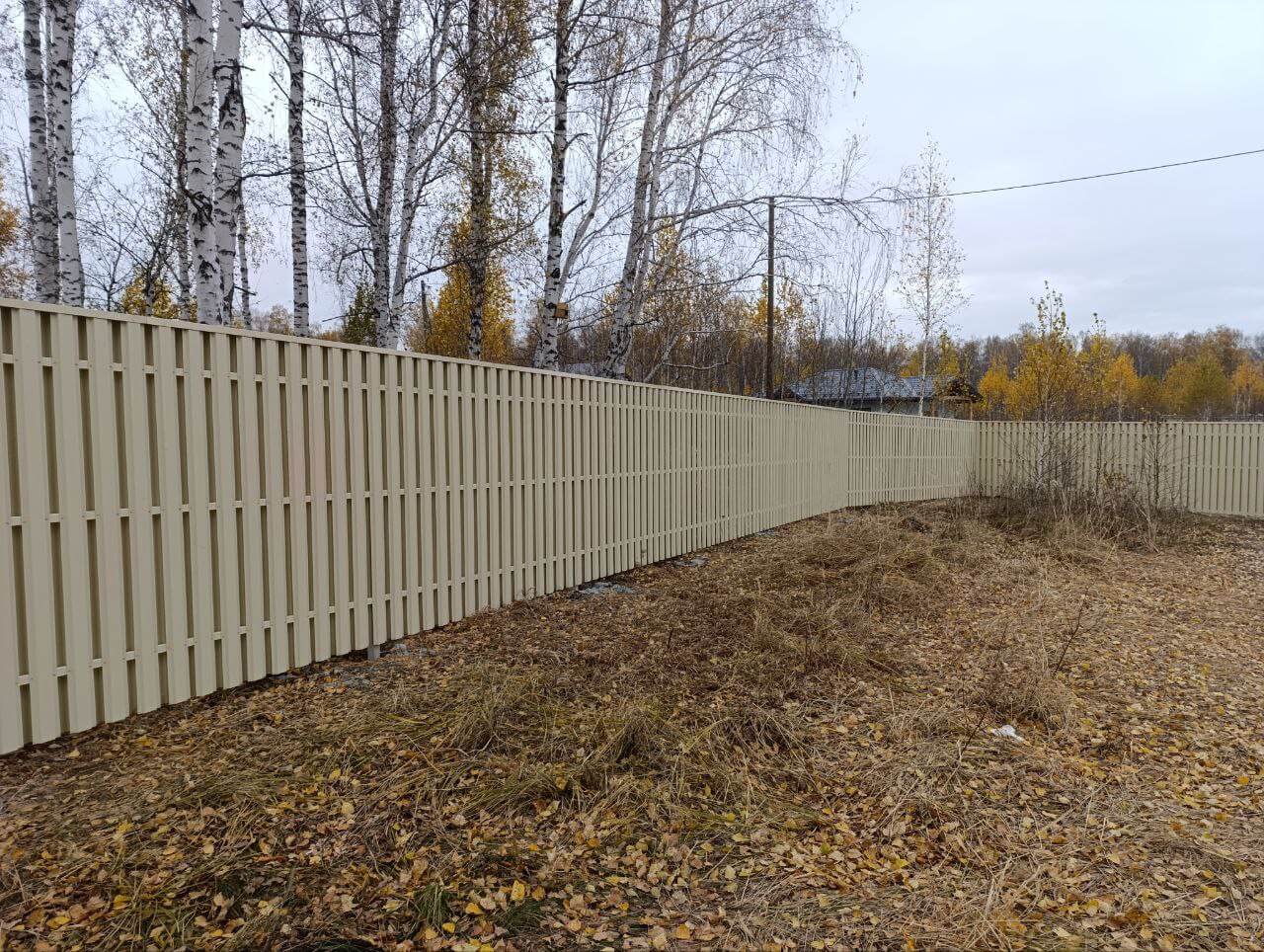 Забор из евроштакетника 140м RAL1015/1015 Слоновая Кость двусторонний фото 1 в Ульяновске
